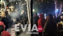 Εύβοια: Συλλήψεις για δωρεάν σουβλάκια σε εκδήλωση του δήμου σε πλατεία