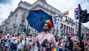 Λονδίνο: Ακτιβιστές «μπλόκαραν» το Pride, γιατί οι χορηγοί του μολύνουν τον πλανήτη – Επτά συλλήψεις (βίντεο)