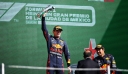 Ο εντυπωσιακός Max Verstappen «πάγωσε» τη Mercedes στην πρώτη στροφή