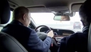 Ο Πούτιν ζήτησε οι αξιωματούχοι να έχουν ρωσικά αμάξια, αν και ο ίδιος οδήγησε… Mercedes τον Δεκέμβριο στην Κριμαία
