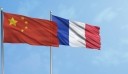 To Πεκίνο ελπίζει ότι το Παρίσι μπορεί να βοηθήσει στη σταθεροποίηση των σχέσεων του με την ΕΕ
