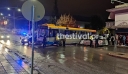 Θεσσαλονίκη: Λεωφορείο συγκρούστηκε με ΙΧ – Πληροφορίες για έναν τραυματία