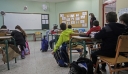 Σχολεία: Ανοίγουν τη Δευτέρα – Οι μαθητές με συμπτώματα να μένουν σπίτι, λέει το Υπουργείο Παιδείας