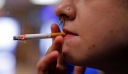 Βρετανία: Ο Σούνακ σχεδιάζει «να απαγορεύσει το κάπνισμα» στις νέες γενιές