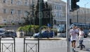 Νικολά Σαρκοζί: Μούσκεμα τρέχει στο κέντρο της Αθήνας – Δείτε φωτογραφίες