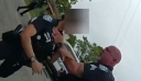Αστυνομικός έπιασε από το λαιμό γυναίκα συνάδελφό του στη Φλόριντα