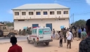Σομαλία: Αυτοκίνητο παγιδευμένο με εκρηκτικά εξερράγη στην είσοδο ξενοδοχείου – Τουλάχιστον 3 νεκροί