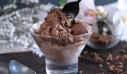 Σοκολατένιο Μαστιχωτό Παγωτό  που θα εκπλαγείτε απο το αποτέλεσμα!!