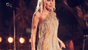 Η Miley Cyrus έκανε 6 διαφορετικά vintage σύνολα και «έκλεισε» το μάτι στη μεγαλύτερη τάση της μόδας