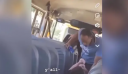 Τέξας: Σάλος με βίντεο που δείχνει συνοδό σχολικού λεωφορείου να χτυπά βάναυσα 17χρονο μαθητή