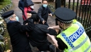 Βρετανία: Απομακρύνθηκαν έξι Κινέζοι διπλωμάτες που επιτέθηκαν σε ακτιβιστή του Χονγκ Κονγκ