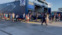 Αυξημένη η κίνηση στα λιμάνια χθες με 11.103 επιβάτες να αναχωρούν από τον Πειραιά – Δεμένα αύριο τα πλοία