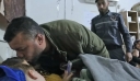 Σεισμός στην Τουρκία: Η συγκλονιστική στιγμή όπου πατέρας αγκαλιάζει με δάκρυα την κόρη του – Σώθηκαν από τον Εγκέλαδο