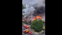 Γαλλία: Εμπορικό κέντρο έξω από το Παρίσι καταστράφηκε ολοσχερώς κατά τις ταραχές – Δείτε βίντεο