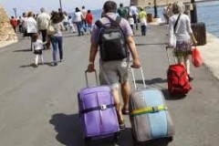 Το «βάρος» στους Γάλλους τουρίστες έχουν ρίξει στην Καβάλα και τη Θάσο