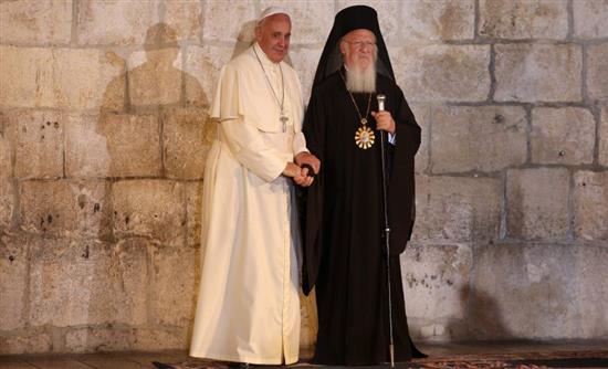 Πάπας: «Θα επισκεφθώ το Φανάρι με βούληση να ξεπερασθούν τα εμπόδια»