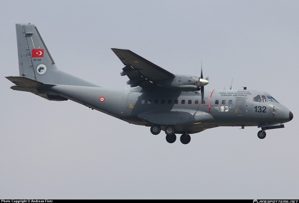 Ένα Τούρκικο Κατασκοπευτικό CN-235″ προέβη σε 17 Παραβιάσεις στον Ουρανό του Αιγαίου