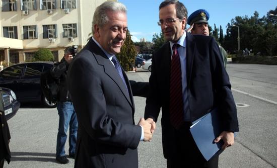 Αβραμόπουλος: Ανυπόστατες οι φήμες για την Προεδρία της Δημοκρατίας με τον ΣΥΡΙΖΑ