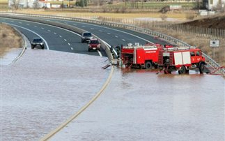 "Πλημμύρισε" η Εγνατία οδός στην Κοζάνη