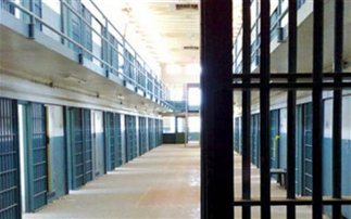 "Ευκαιριακές ρυθμίσεις στο νομοσχέδιο που καταργεί τις φυλακές υψίστης ασφαλείας"