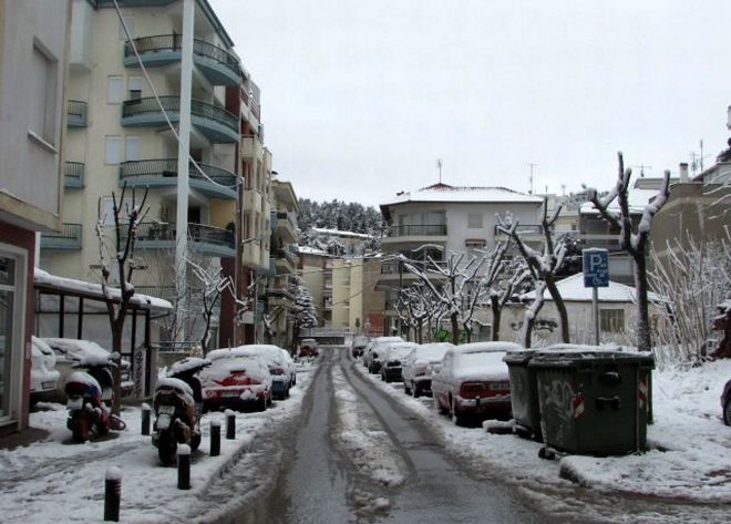 Οδηγοί εγκλωβίστηκαν λόγω χιονιά στα ελληνοβουλγαρικά σύνορα