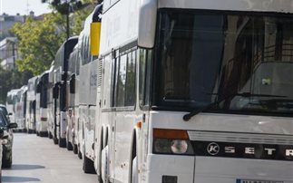 Σε απεργία προχωρούν οι οδηγοί τουριστικών λεωφορείων στην Κρήτη