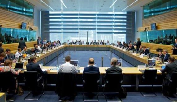 Έκτακτη τηλέδιάσκεψη στις 8 – Eurogroup
