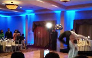 Γαμήλιος χορός για ΠΟΛΛΑ  κλάματα – Χορευτικό  παραλήρημα με θύμα τη νύφη!! [βίντεο]