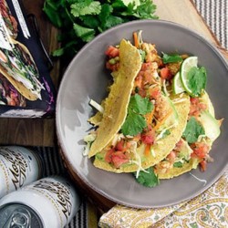 Δείτε πώς θα φτιάξετε την πιο νόστιμη ισπανική συνταγή – Παρασκευή και tacos πάνε μαζί