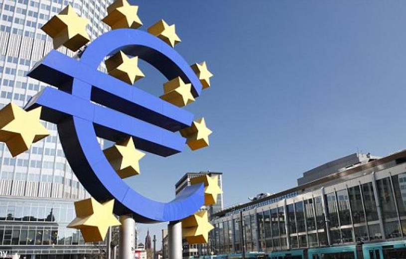 Bloomberg: Η Ελλάδα πληρώνει 6,8 δισ. σε ΕΚΤ και ΔΝΤ