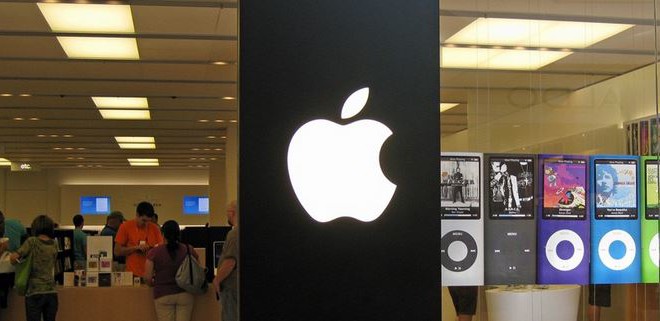 Εργαζόμενοι κατέθεσαν μήνυση κατά της εταιρείας – Apple