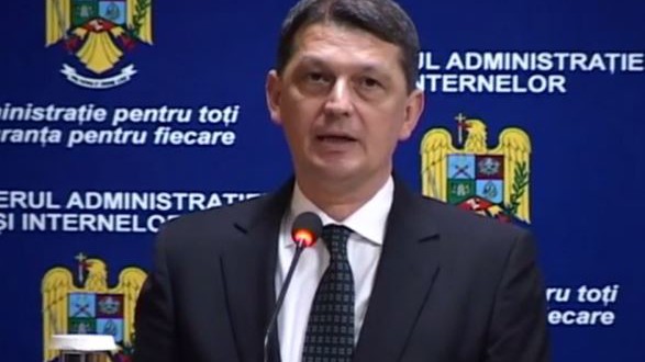 Χειροπέδες σε πρώην υπουργό ύποπτο για δωροληψία !!!! – Ρουμανία