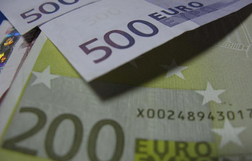 Διαγραφές οφειλών έως 20.000 ευρώ – Τί προβλέπει η τροπολογία