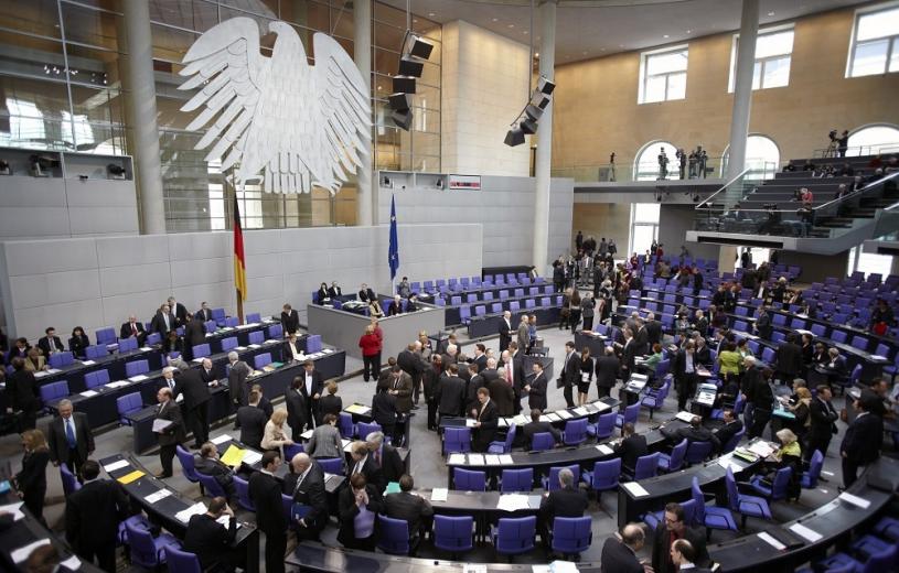 Ψηφίστηκε από τη γερμανική Βουλή το ελληνικό πρόγραμμα