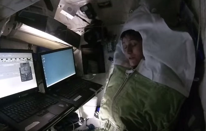 Ο ύπνος μέσα σε ένα διαστημικό σταθμό