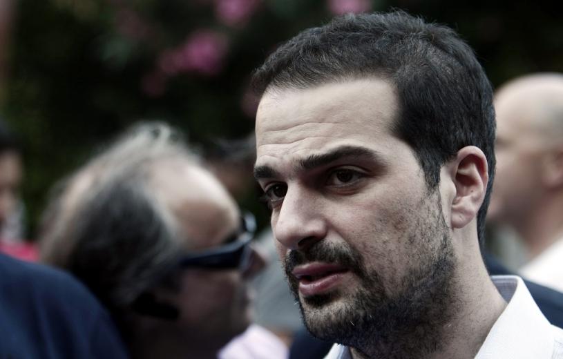 Σακελλαρίδης: Αυτό τον αγώνα θα τον δώσουμε μαζί αλλά το κόμμα δεν είναι βαρίδι