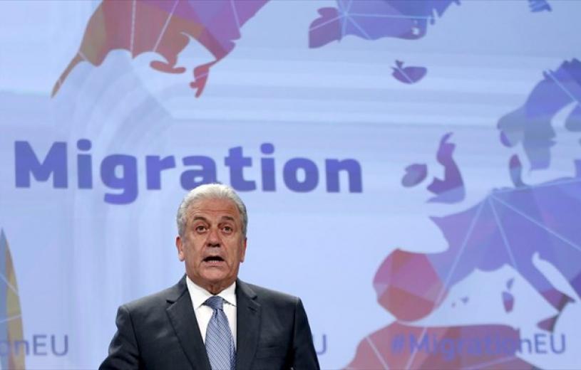 Αβραμόπουλος: Η Κομισιόν θα παρουσιάσει νέο πακέτο για το μεταναστευτικό