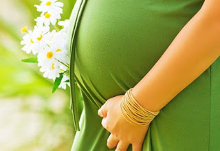 Γιατί σηκώνονταν όρθιοι οι Μικρασιάτες, όταν περνούσε μια έγκυος γυναίκα..;