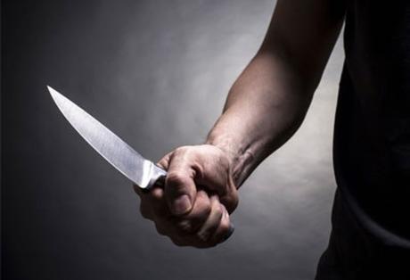Πάτρα: Σοβαρό επεισόδιο σε καφετέρια – Νεαρός δράστης απείλησε θαμώνες με μαχαίρι