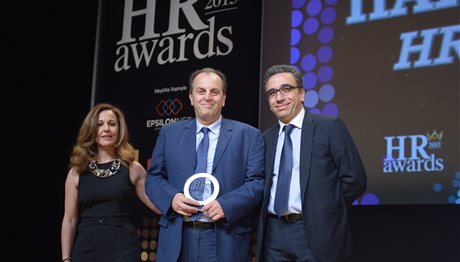 Παπαστράτος: Mεγάλος νικητής των Βραβείων HR Awards 2015