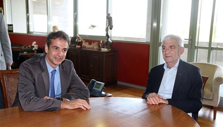 Θεσσαλονίκη: Στο δημαρχείο ο Κ. Μητσοτάκης, συναντήθηκε με τον Γ. Μπουτάρη