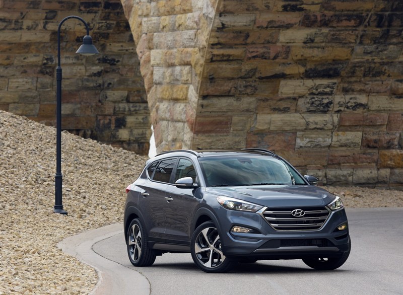 Τα Hyundai Tucson και Sonata κατακτούν το Βραβείο IIHS Top Safety Pick+