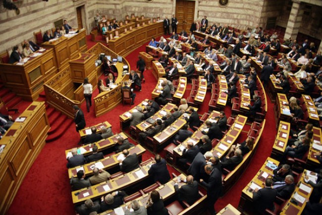 Ξεκινά σήμερα στην βουλή η συζήτηση για το πολυνομοσχέδιο- Επιφυλάξεις στην ΚΟ του ΣΥΡΙΖΑ