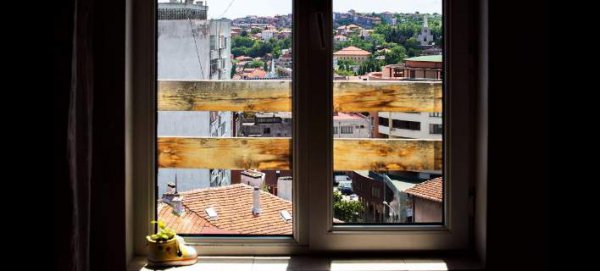 24 κάτοικοι από διαφορετικές πόλεις δείχνουν τη θέα από τα παράθυρά τους (ΦΩΤΟ)
