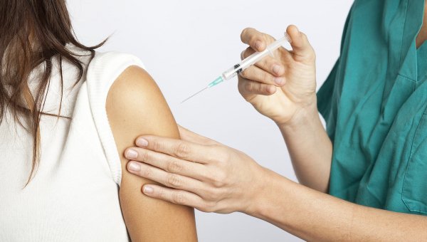 Ποιοι πρέπει να κάνουν εμβόλιο γρίπης και για ποιους είναι επικίνδυνο