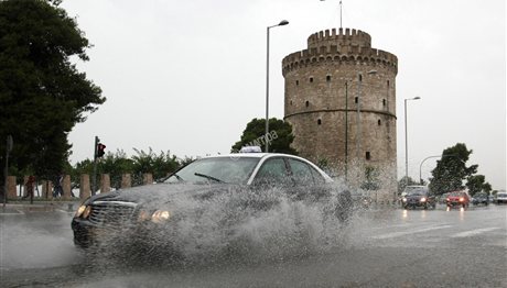 Καιρός στη Θεσσαλονίκη: Αλλάζει ο καιρός και έρχονται βροχές