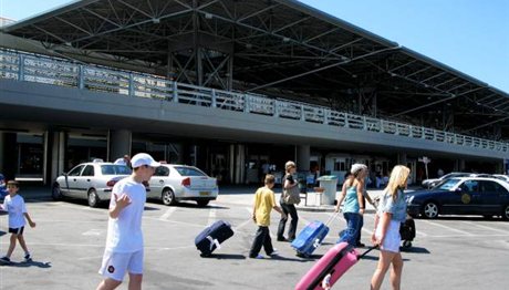 Θεσσαλονίκη: Τις 472.000 «άγγιξαν» οι επιβάτες στο «Μακεδονία»