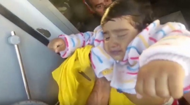 Συγκλονιστικό βίντεο διάσωσης προσφύγων στο μεγάλο ναυάγιο της Μυτιλήνης από το Λιμενικό