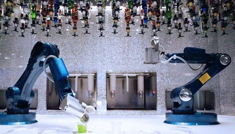 Έρχονται τα ρομπότ… bartenders!