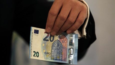 Αύριο κυκλοφορεί το νέο χαρτονόμισμα των 20 ευρώ